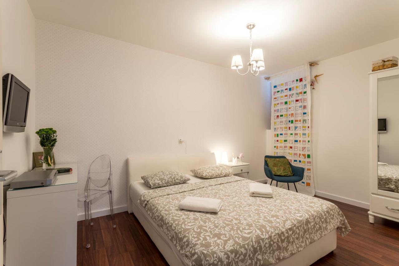 Appartamento Dalmatian 230M2 With Pool And Garden Near The Old Town For Families Spalato Esterno foto