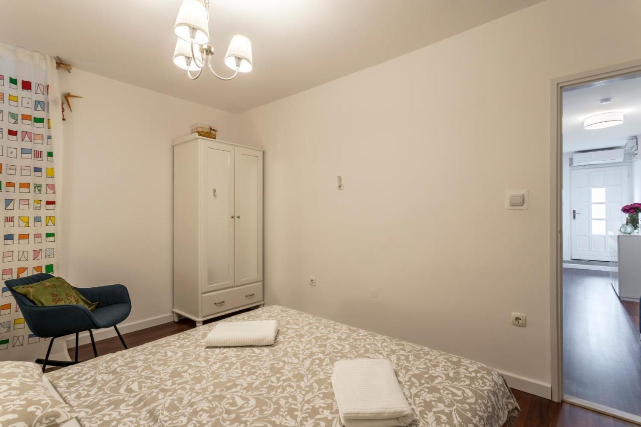 Appartamento Dalmatian 230M2 With Pool And Garden Near The Old Town For Families Spalato Esterno foto