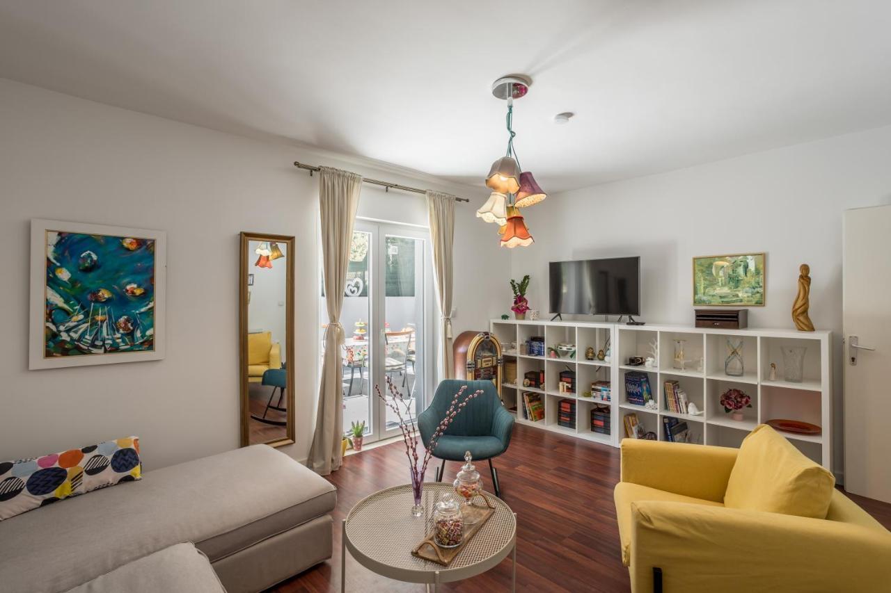 Appartamento Dalmatian 230M2 With Pool And Garden Near The Old Town For Families Spalato Esterno foto